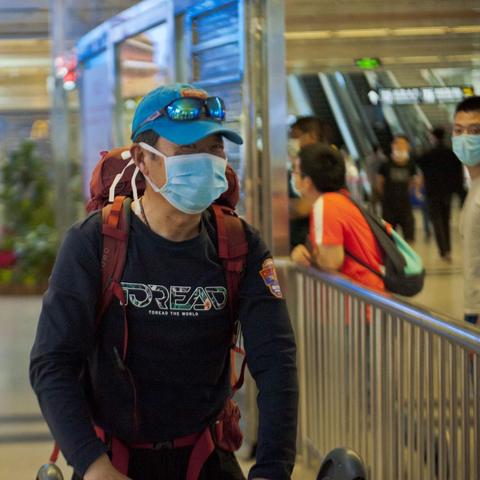 拉萨户外品牌，探索高原之巅的时尚之旅