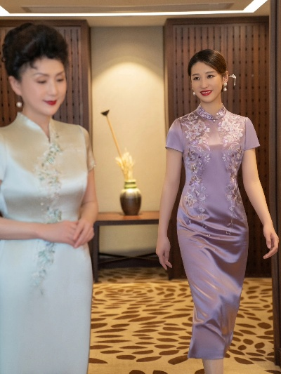 妈妈装旗袍品牌排行榜，优雅与舒适的宝藏指南