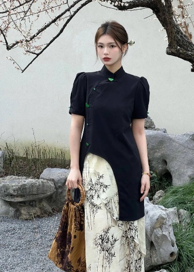大码夏季旗袍，传统与潮流的完美碰撞，这些品牌让每个女孩都美得自信！
