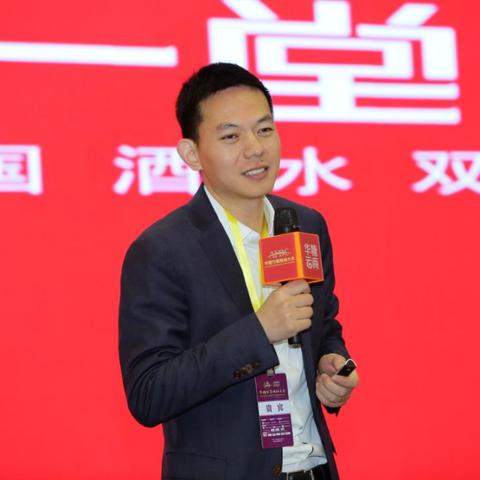 白酒品牌突围指南，从爆款到百年名酒的实战经验