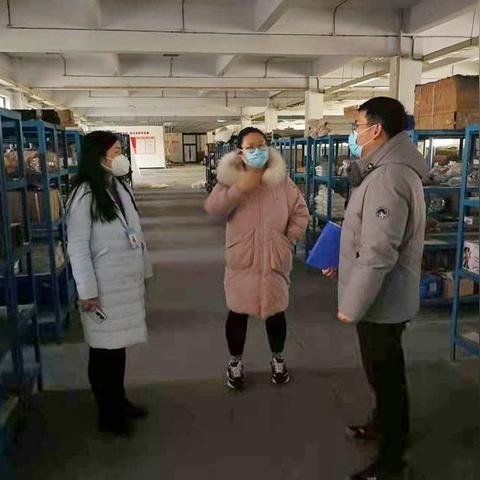 怎么查看别人手机上微信聊天记录 微信聊天记录查询全攻略，合法使用与风险防范指南