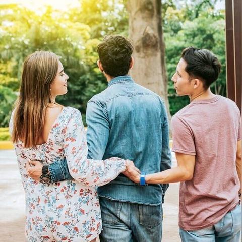 老婆和情人手機短信聊天所有记录怎麼纔能查 揭秘手机短信监控，3种方法查老婆和情人聊天记录全解析