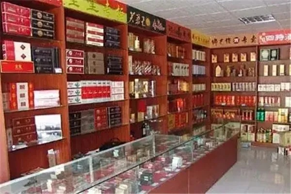 大型品牌烟酒加盟店推荐—探访热门加盟店