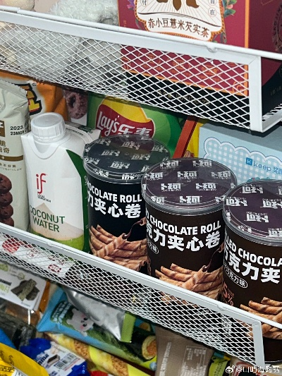 超市货架上那些带方字的零食品牌，藏着哪些隐藏彩蛋？