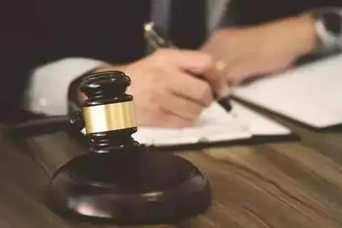 投资平台无法提现，如何用不当得利起诉？法律指南+真实案例解析