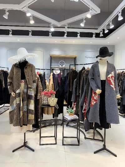 折扣店女装加盟热门品牌大盘点