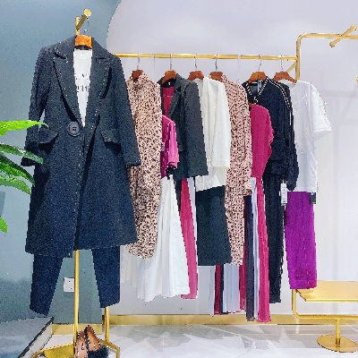 折扣店女装加盟热门品牌大盘点