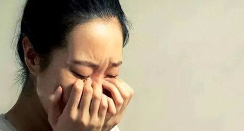 怎样才能查看爱人的微信聊天记录QQ聊天记录?如何查看爱人的微信聊天记录和QQ聊天记录？