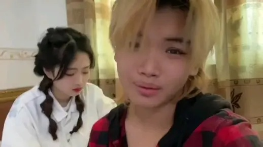 我女朋友跟别人开房了我怎么能查到在哪个宾馆 女朋友突然跟别人开房了？别急，先试试这些方法，或许能找到她所在的宾馆