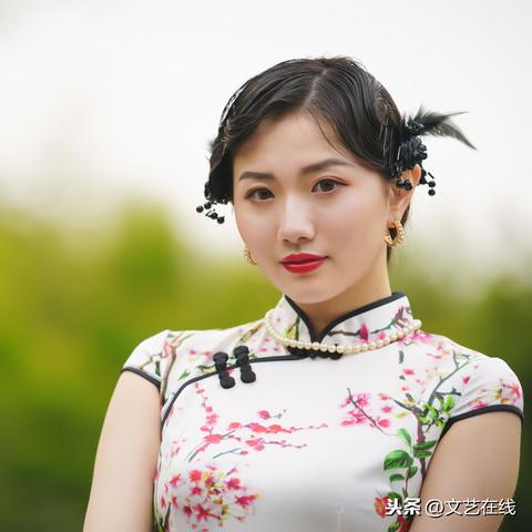 居家穿出高级感！这8个旗袍品牌让你宅家也优雅