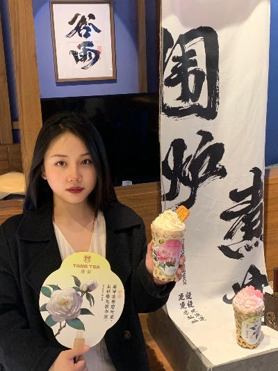 鱼悦东方来，国潮茶饮的破圈密码，这杯茶喝出了新中式美学
