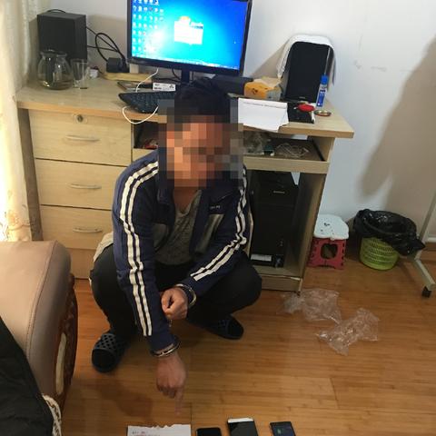 谁可以帮我盗我男友的QQ密码或者聊天记录 盗取伴侣QQ密码的非法行为