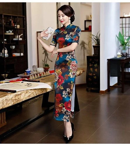 唯品会品牌折扣女装旗袍，穿出东方美，省出高性价比