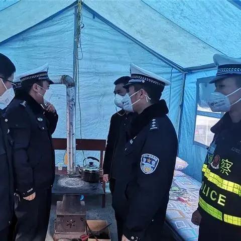 陇南夜晚景点全攻略，这些地方让你秒变朋友圈最靓的崽！