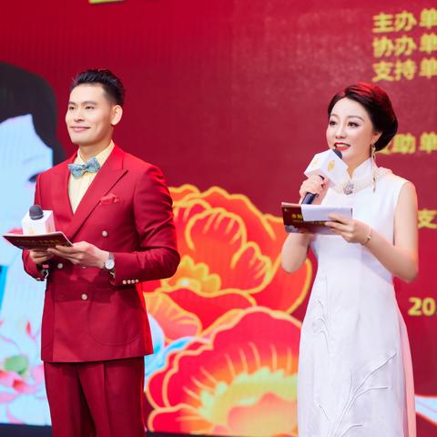 2023真丝新款旗袍图片及价格全解析，从经典到时尚，教你如何选到高性价比好旗袍