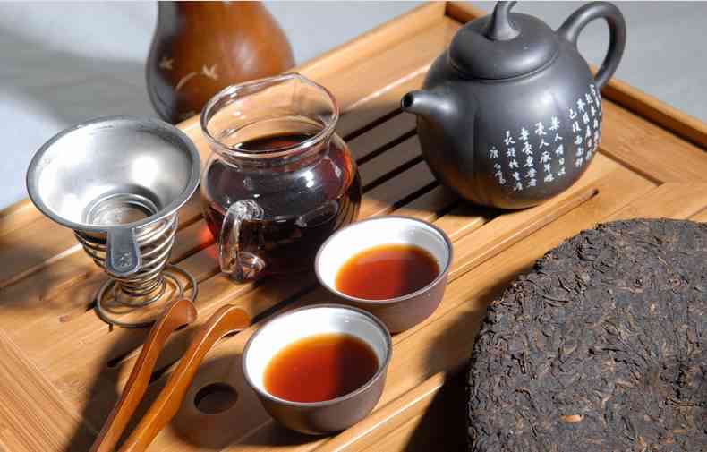 天价茶叶背后的秘密，进价过万的茶叶品牌如何玩转高端市场