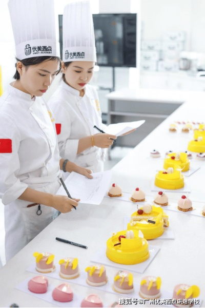滁州学西点去哪好？3大机构对比+避坑指南（附真实学员案例）
