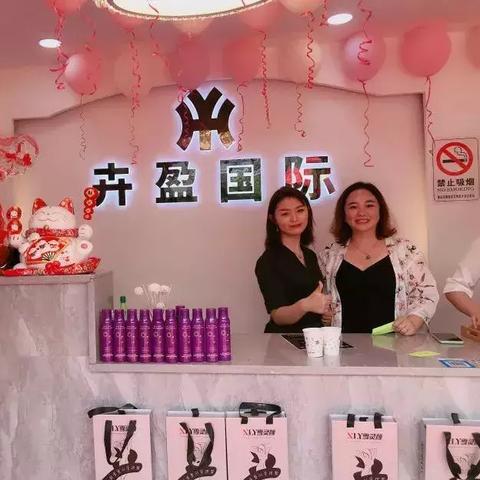 名牌包包加盟店热门品牌推荐