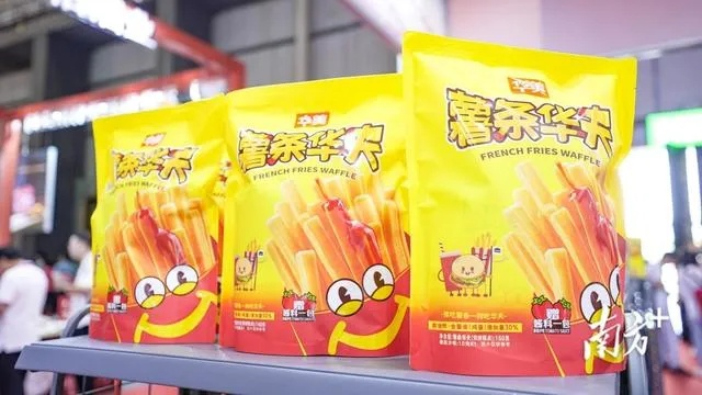 商场零食江湖大揭秘，从老字号到网红爆款，这些品牌承包你的嘴巴！