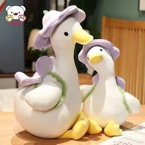 鸭鸭玩具指南，2023年最值得入手的10款宠物鸭玩具品牌及选购攻略