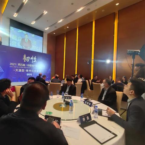 高端家居直播盛典，揭秘奢华生活的艺术