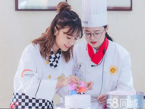 南宁西点培训哪家强？3大机构对比+真实学员案例全解析