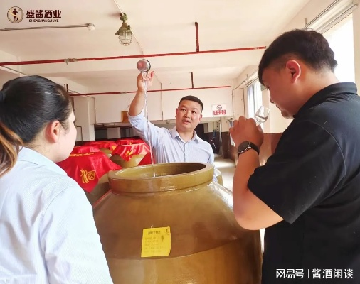 我家白酒的诞生故事，从土陶缸到全国市场的逆袭之路