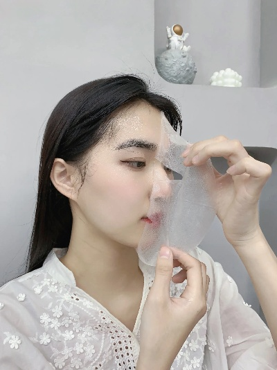 补水面膜品牌大比拼！这10款让我脸蛋喝饱水的真实体验