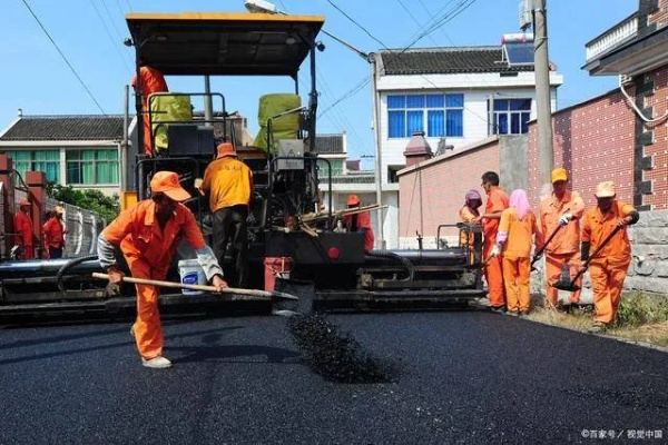 乡村公路养护人员待遇现状，待遇低但责任重，如何破局？