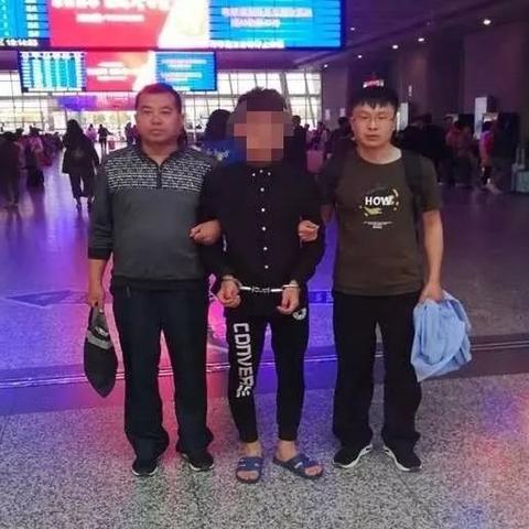 微信聊天记录能被偷吗？揭秘手机安全那些事儿