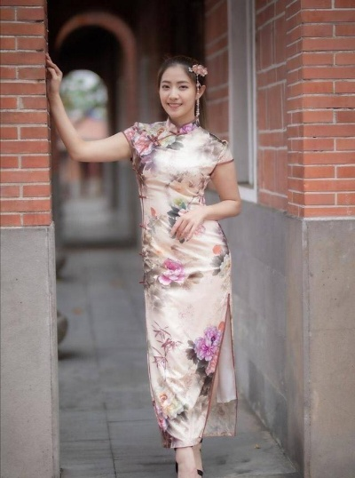 弹力旗袍大码品牌推荐，穿出曲线美，大码女孩也能自信出街！