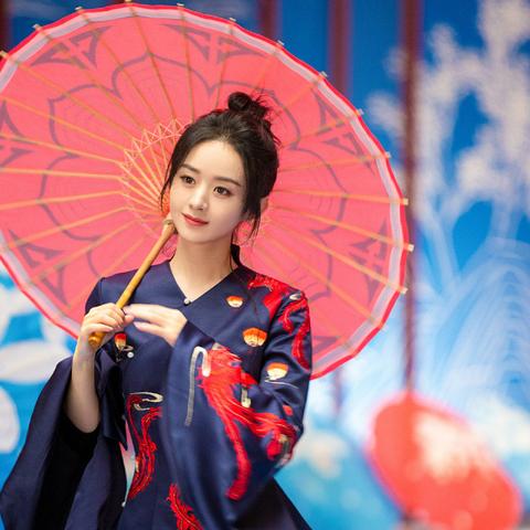 国风回潮！2023年女生必入的旗袍发冠品牌指南