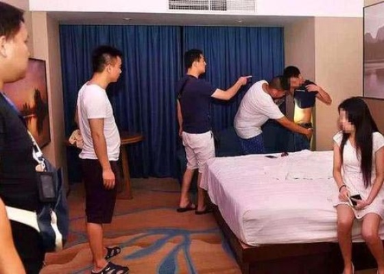 揭秘查婚外情酒店入住记录，真相背后的故事与细节揭秘