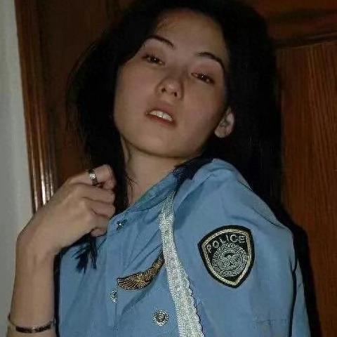 怎么盗取我老公微信聊天记录而不被他发现？揭秘隐私入侵的黑暗面