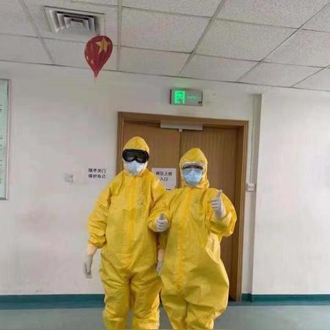 如何查看爱人的微信聊天记录？
