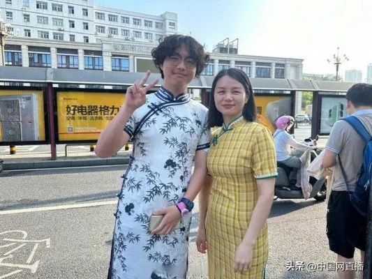 男士裹胸旗袍这样穿才潮！2023年超全品牌指南+搭配秘籍