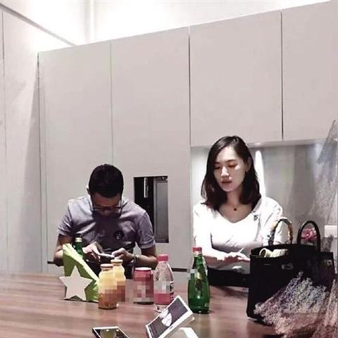 怎样在电脑上查看微信聊天记录？详细教程与案例分享