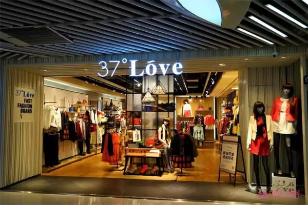 武汉女装加盟店热门品牌推荐