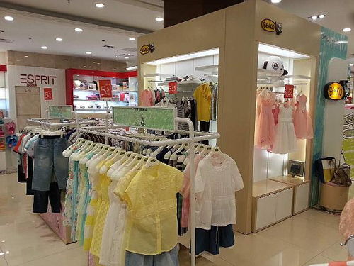 高端品牌刺绣加盟店推荐—探访热门品牌加盟店