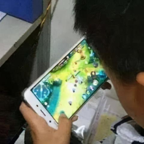 如何查看老公与别人的微信聊天记录，揭秘隐私背后的真相