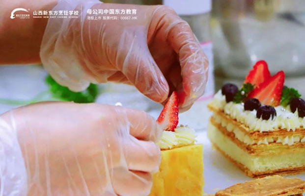 嘉定西点烘焙培训全攻略，从零开始找到你的甜点人生
