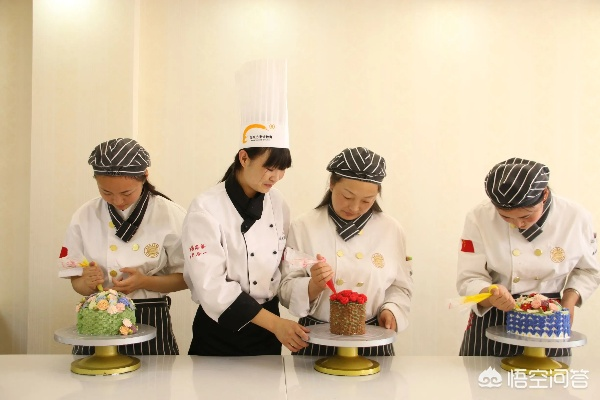 肇庆学西点哪里好？5大机构对比+真实案例+避坑指南全解析