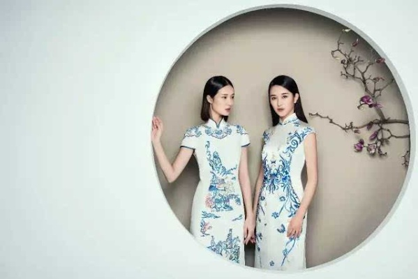 纹绣旗袍推荐品牌女士款，如何选对款式与品牌，让传统美学焕发新生
