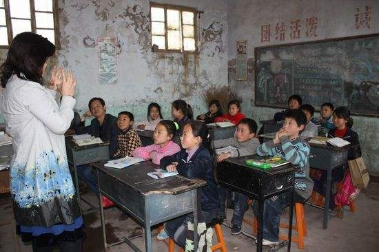 借读乡村小学全攻略，从申请到毕业的实用指南