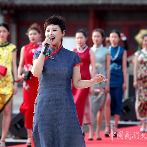 故宫联名款旗袍选购指南，这些国潮品牌必须知道！