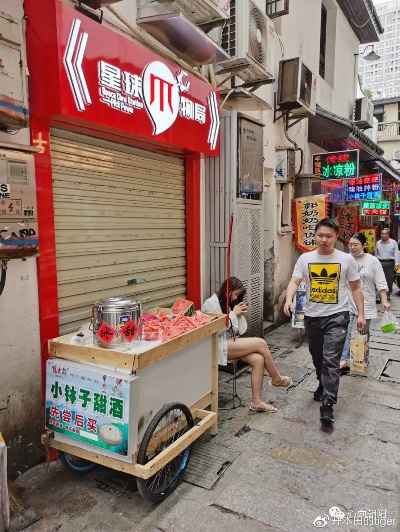 中山零食江湖，从街边小摊到网红打卡地的品牌进化史