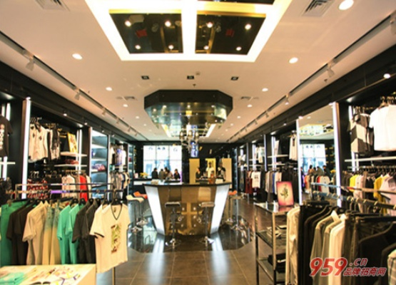 潮流服装店加盟品牌推荐