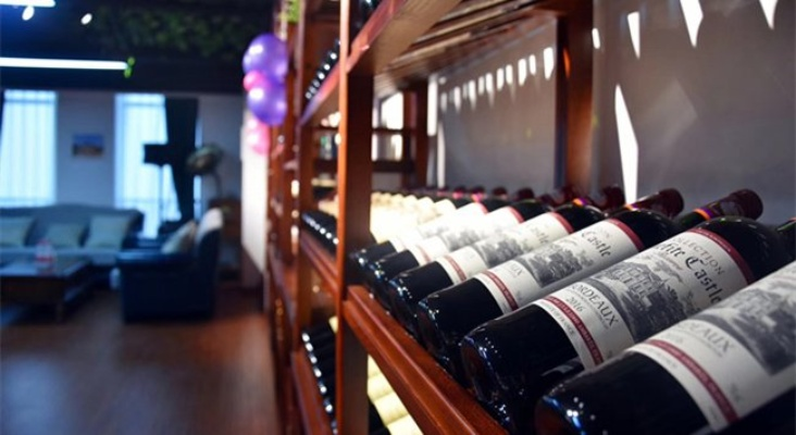 福建品牌红酒加盟店推荐及案例分析
