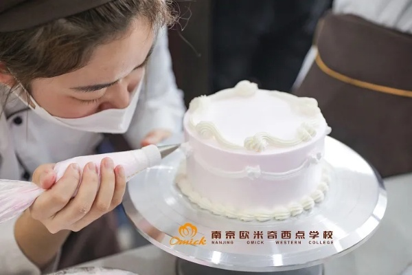 南通西点烘焙培训班避坑指南，手把手教你选对课