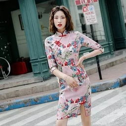 中长款旗袍如何穿出高级感？这份穿搭指南让你轻松驾驭品牌店爆款